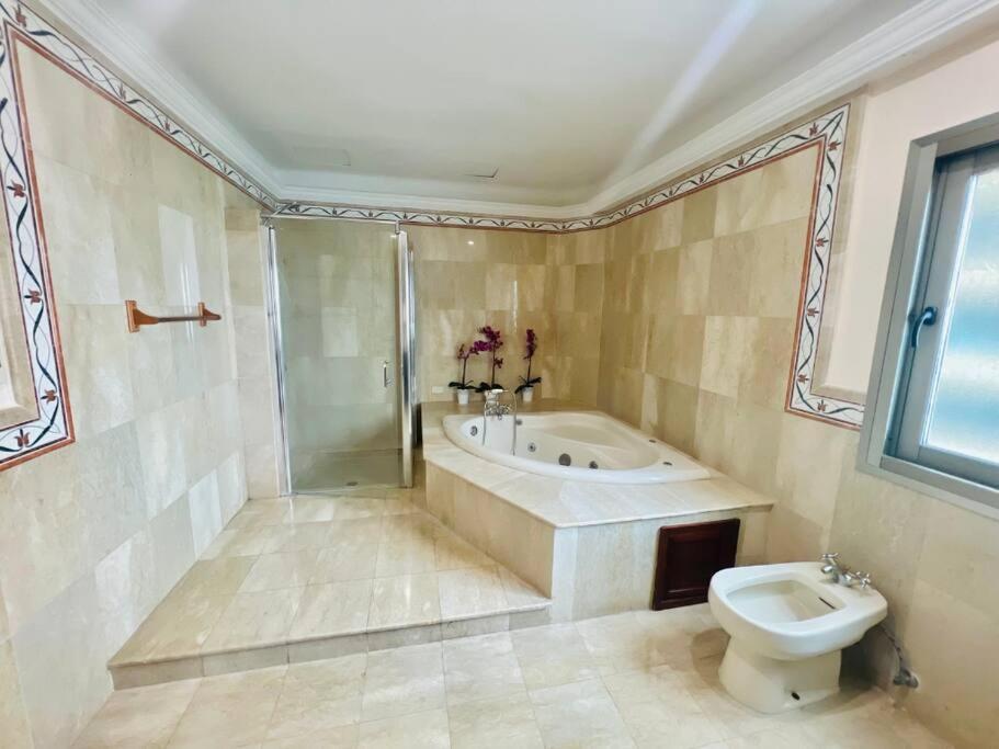 Beach Front Penthouse In Exclusive Tower Santo Domingo Exterior photo