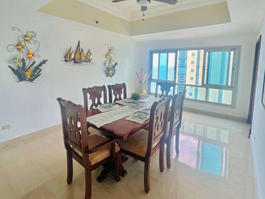 Beach Front Penthouse In Exclusive Tower Santo Domingo Exterior photo
