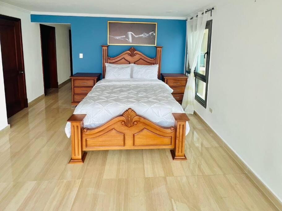 Beach Front Penthouse In Exclusive Tower Santo Domingo Exterior photo